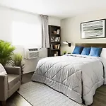 Intown Suites Extended Stay Select Denver - Aurora South